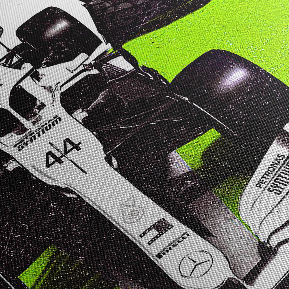 Suzuka Surge – Green Canvas Print Close Up